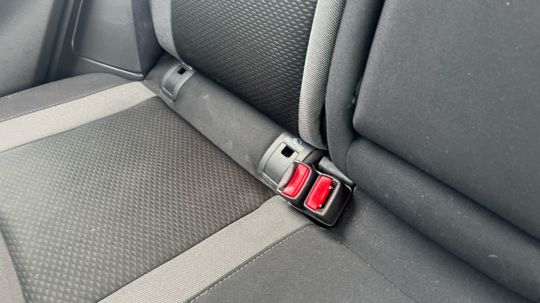 Nissan Qashqai 1.5 dCi N-Connecta 5dr Diesel Hatchback